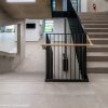 cage d’escalier marche en carrelage